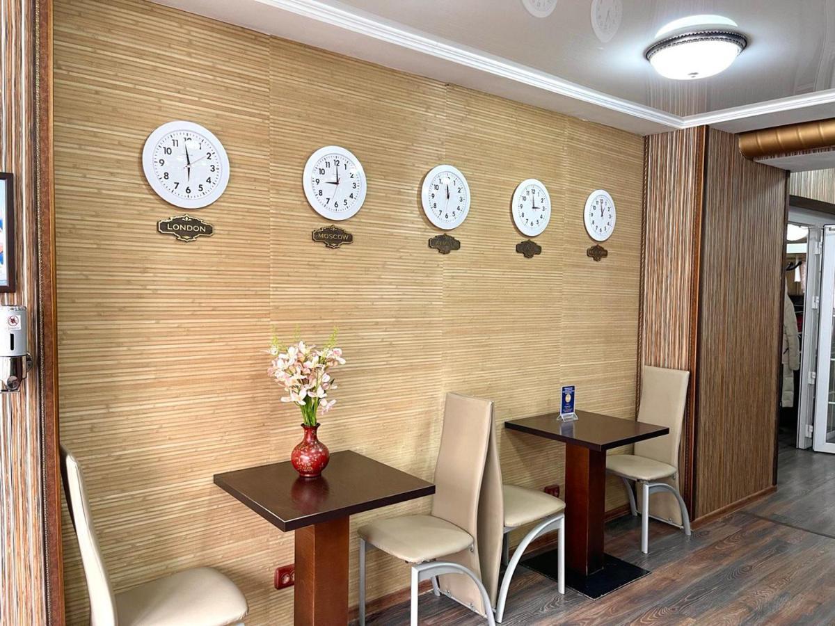 Les Mini Hotel Almaty Ngoại thất bức ảnh