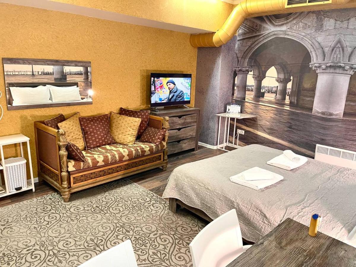 Les Mini Hotel Almaty Ngoại thất bức ảnh